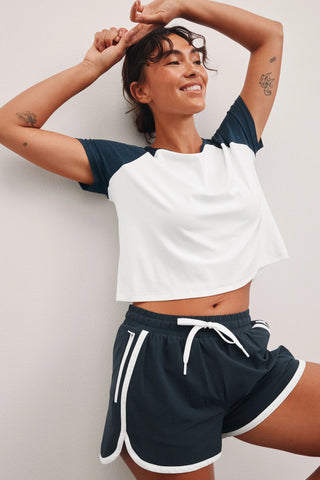 Featherweight Colorblock Tee - Cloud White Navy